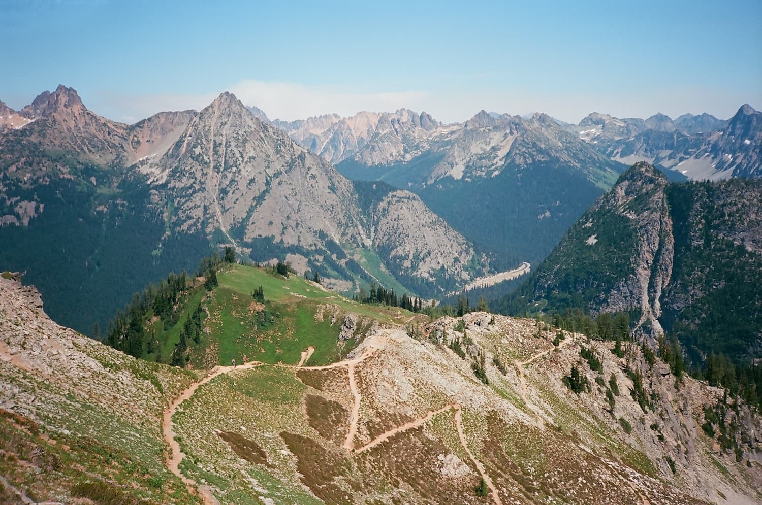 Maple Pass Loop Hiking Guide: Best Day Hike in Washington’s North Cascades
